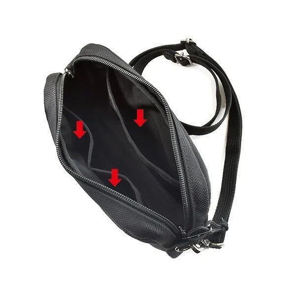 電鍍風格輕盈斜背包